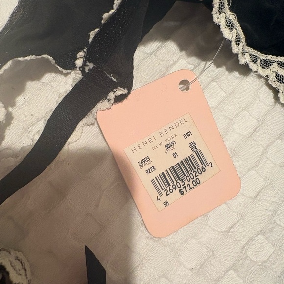 Agent provocateur kitty garter Black and White Lace - Picture 2 of 4